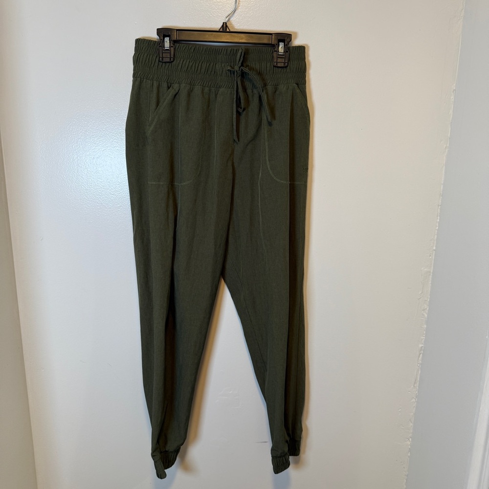Albion fit destination joggers dark green‎ women's size XS